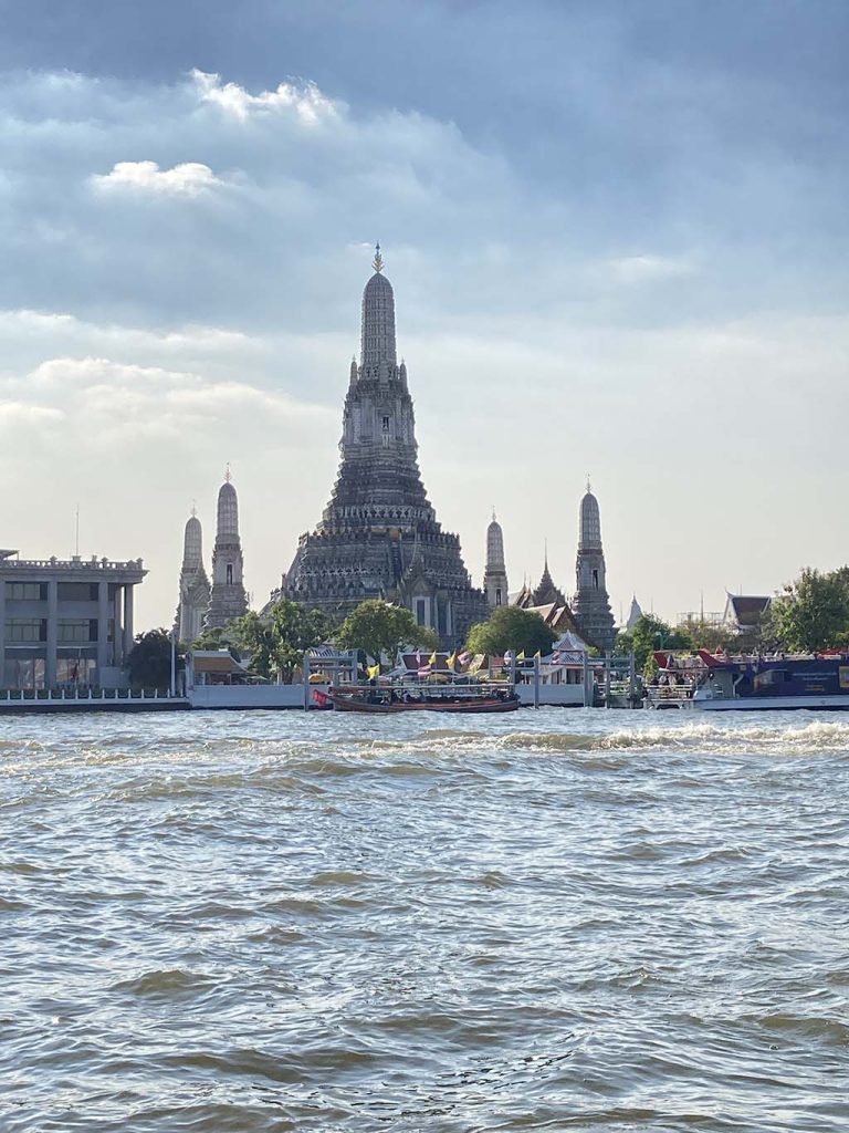 Wat Arun Ratchawararam Ratchawaramahawihan