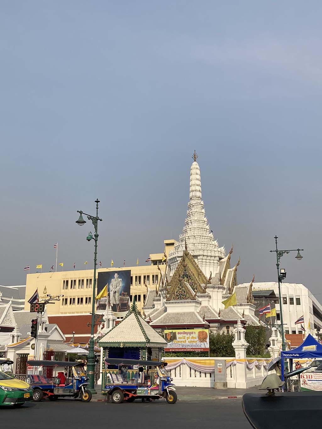 Bangkok City Pillar shrine