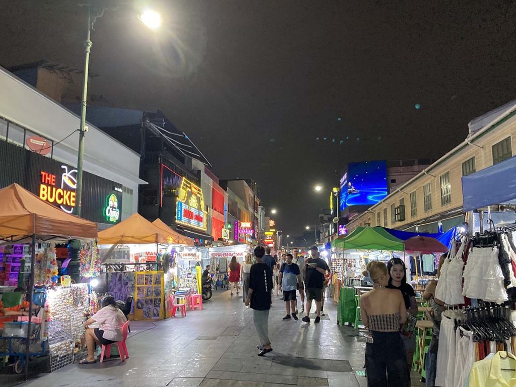 Khaosan street at night.