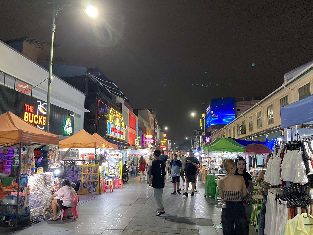 Khaosan street at night.