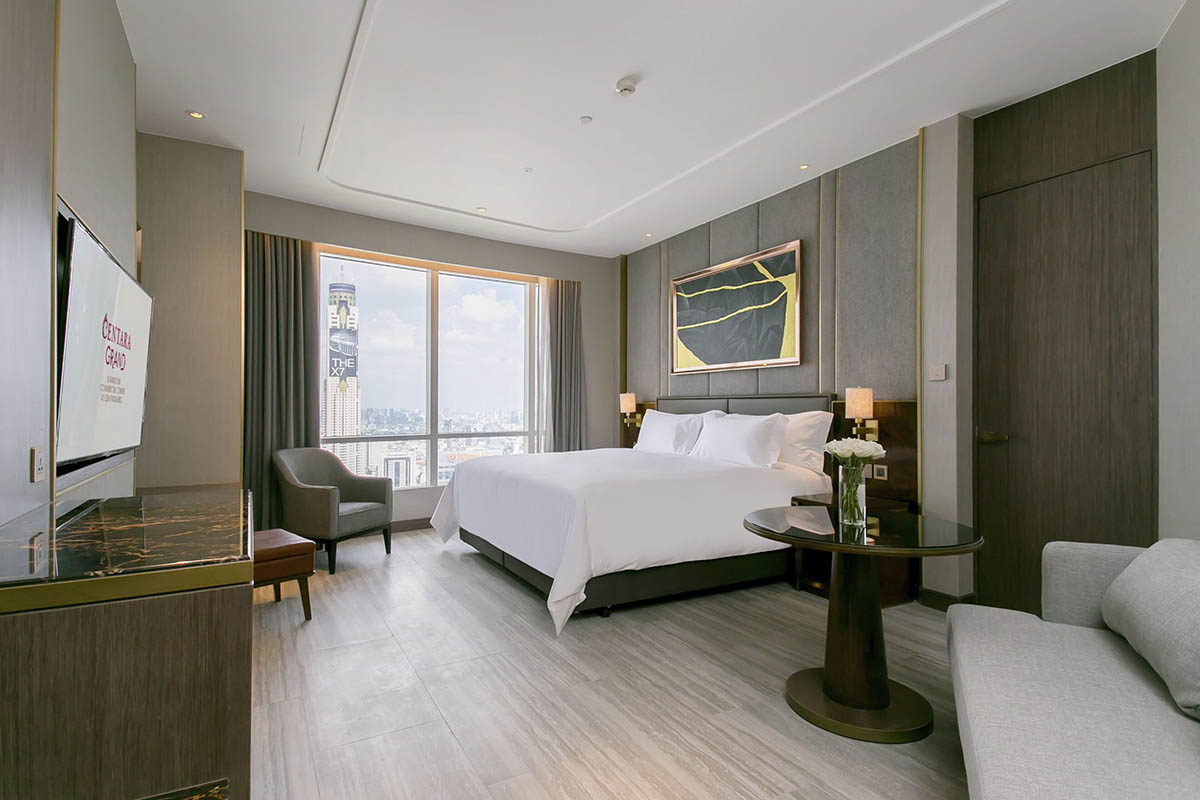 Deluxe room at Centara Grand at CentralWorld.