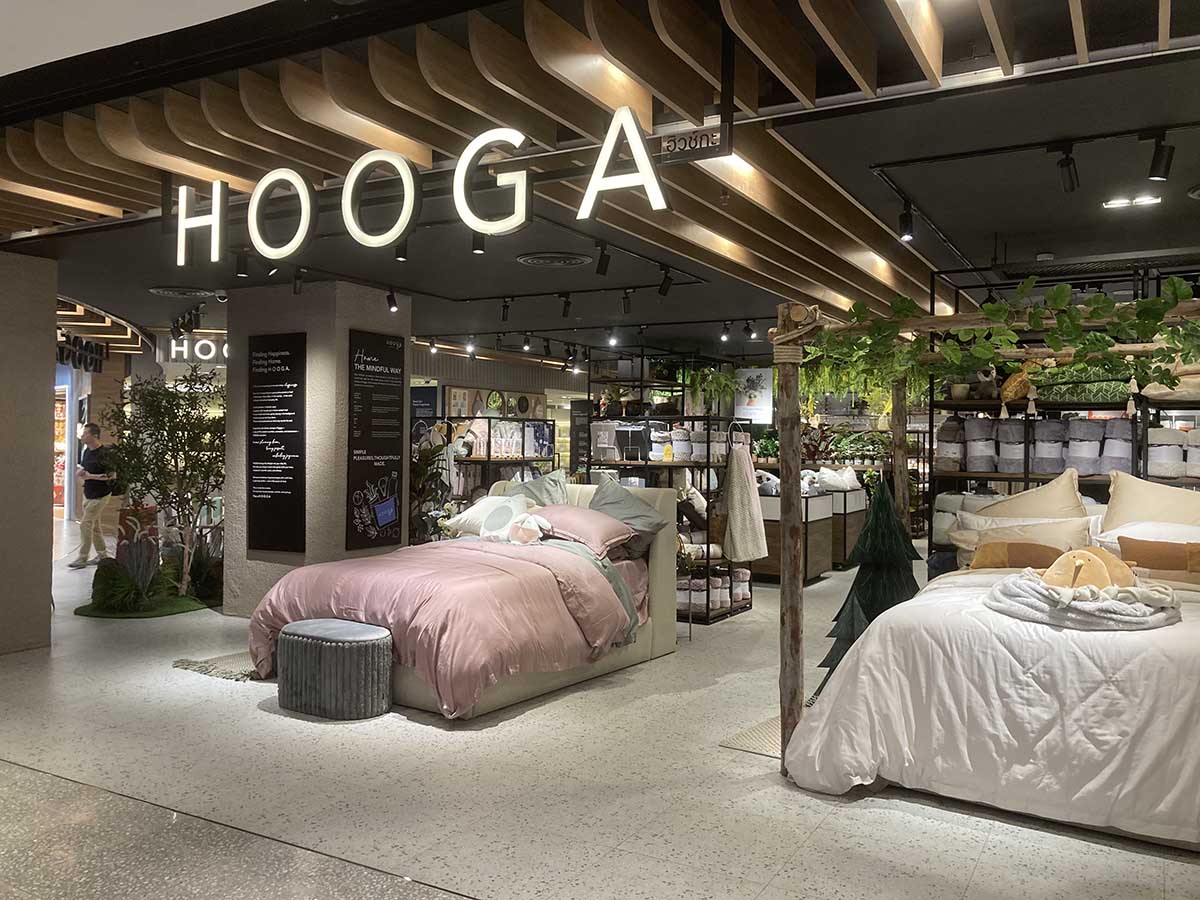 HOOGA shop at Central World. You can easily find nice home decor here.