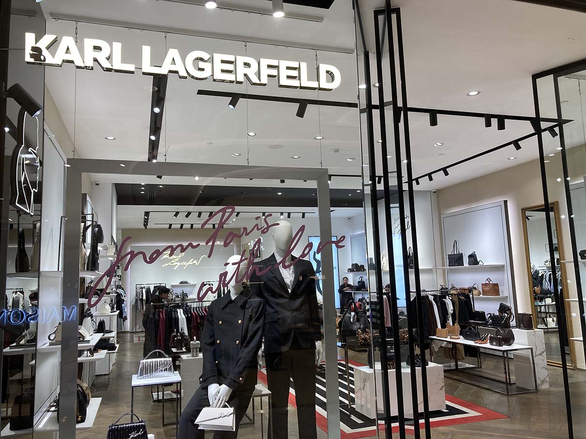 Karl Lagerfeld shop at Central World.