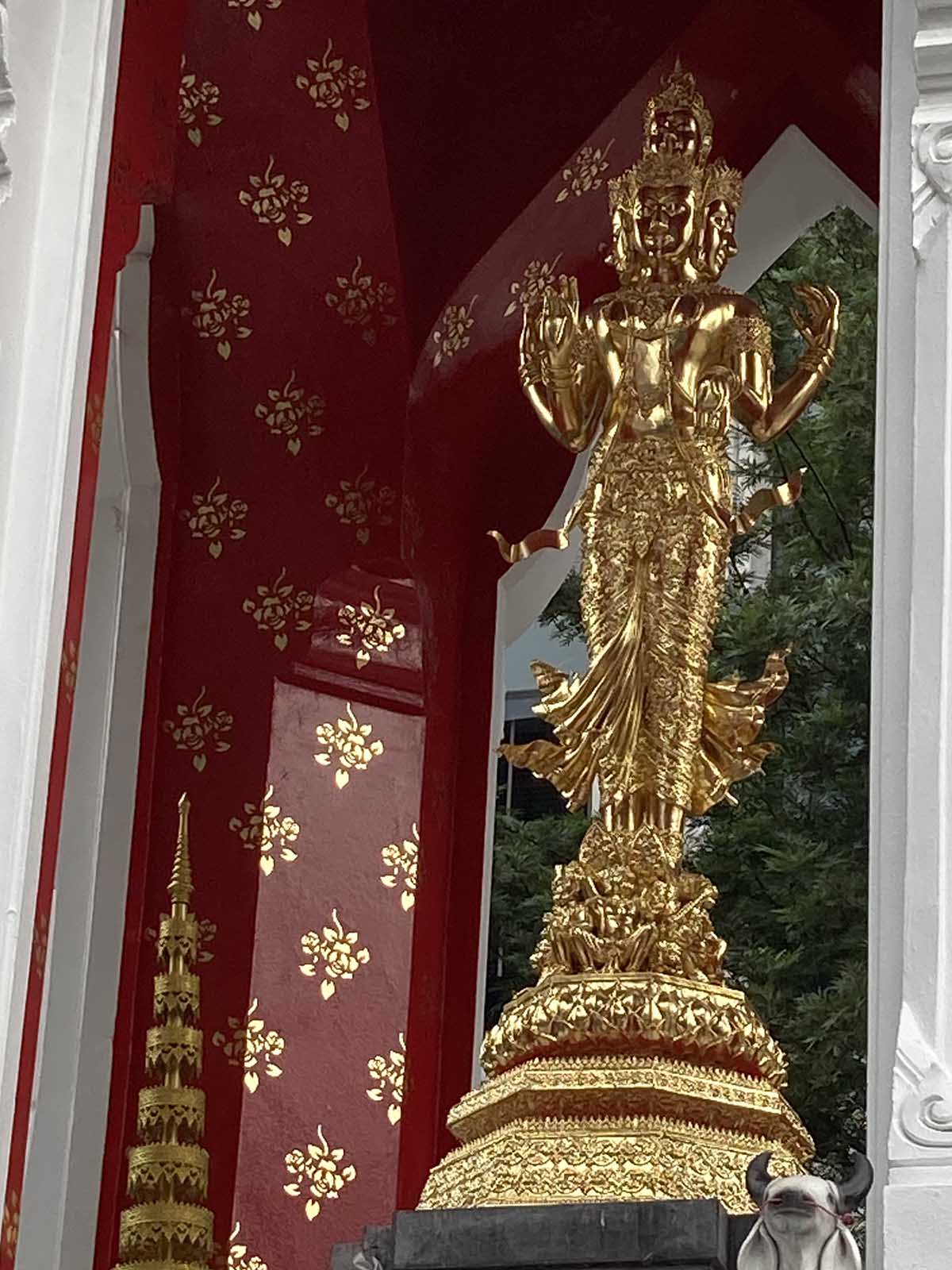 The enshrined “Trimurti”