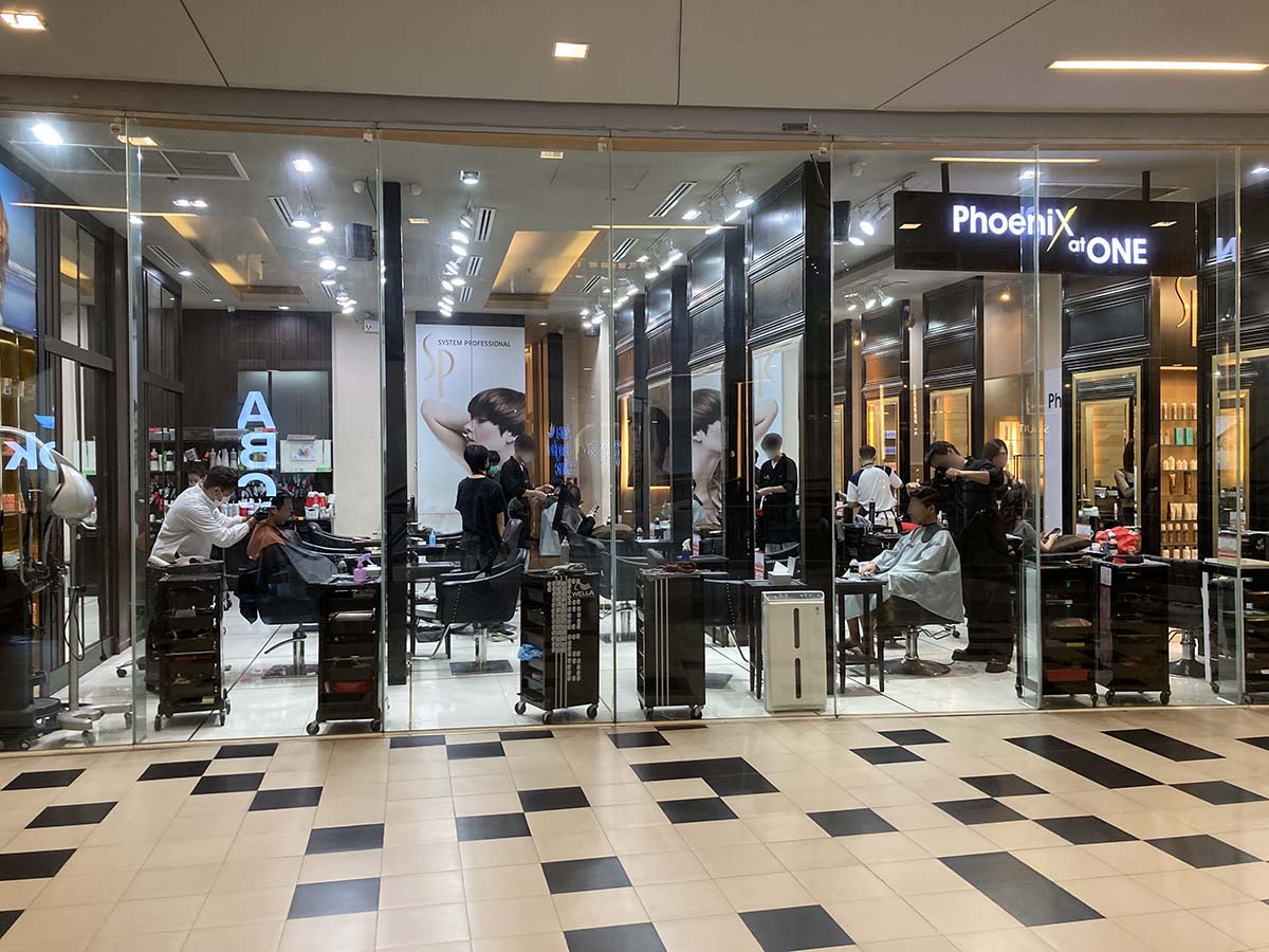 Beauty services on the 3rd floor.