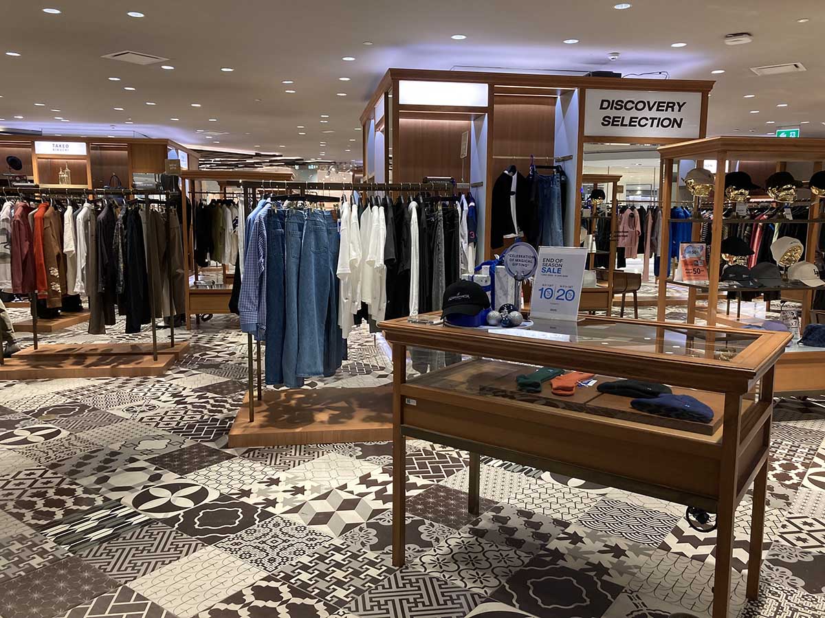 Discovery selection for male apparel at Siam Discovery.