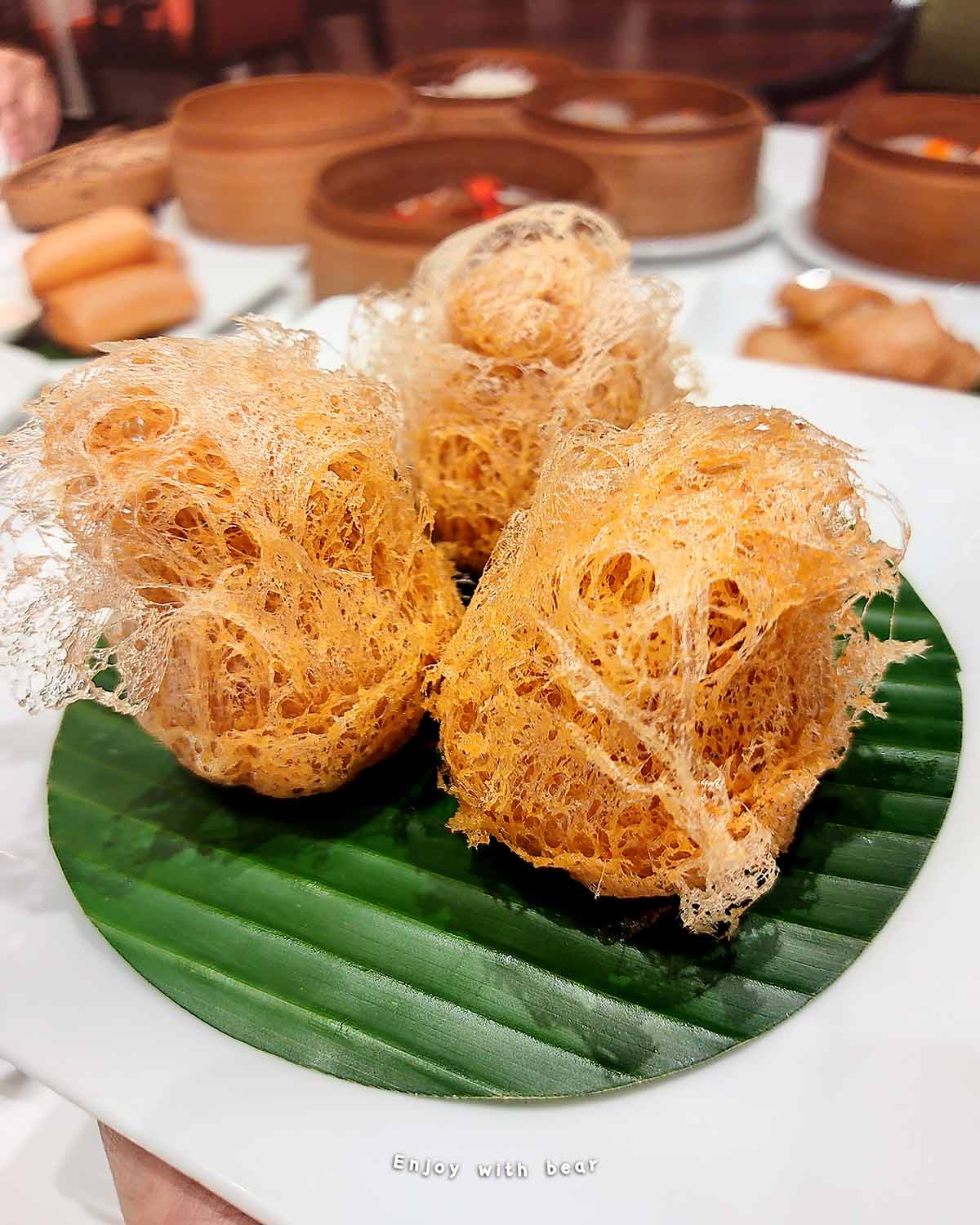 Crispy Fried Bean Curd Rolls with Shrimp