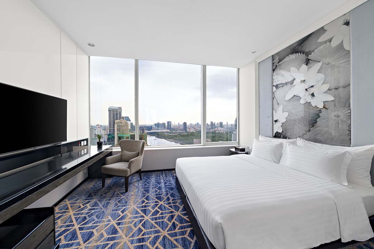 Executive Suit at Grande Centre Point Hotel, Terminal 21