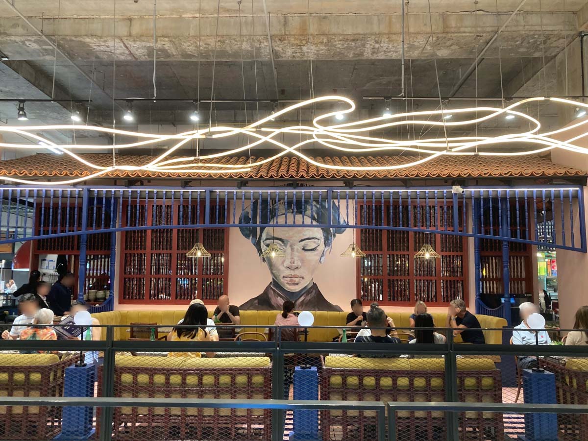 A Vietnamese restaurant “Ăn Cơm Ăn Cá”, EmSphere.