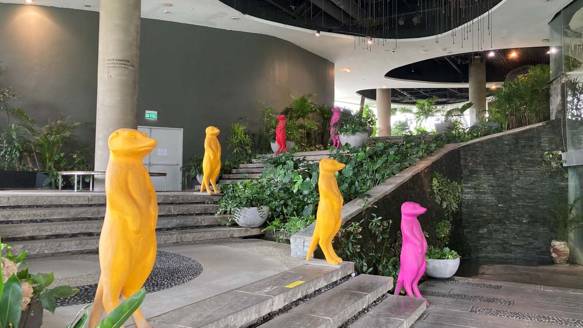 Entrance of the Helix Garden on the 5th floor, EmQuartier.