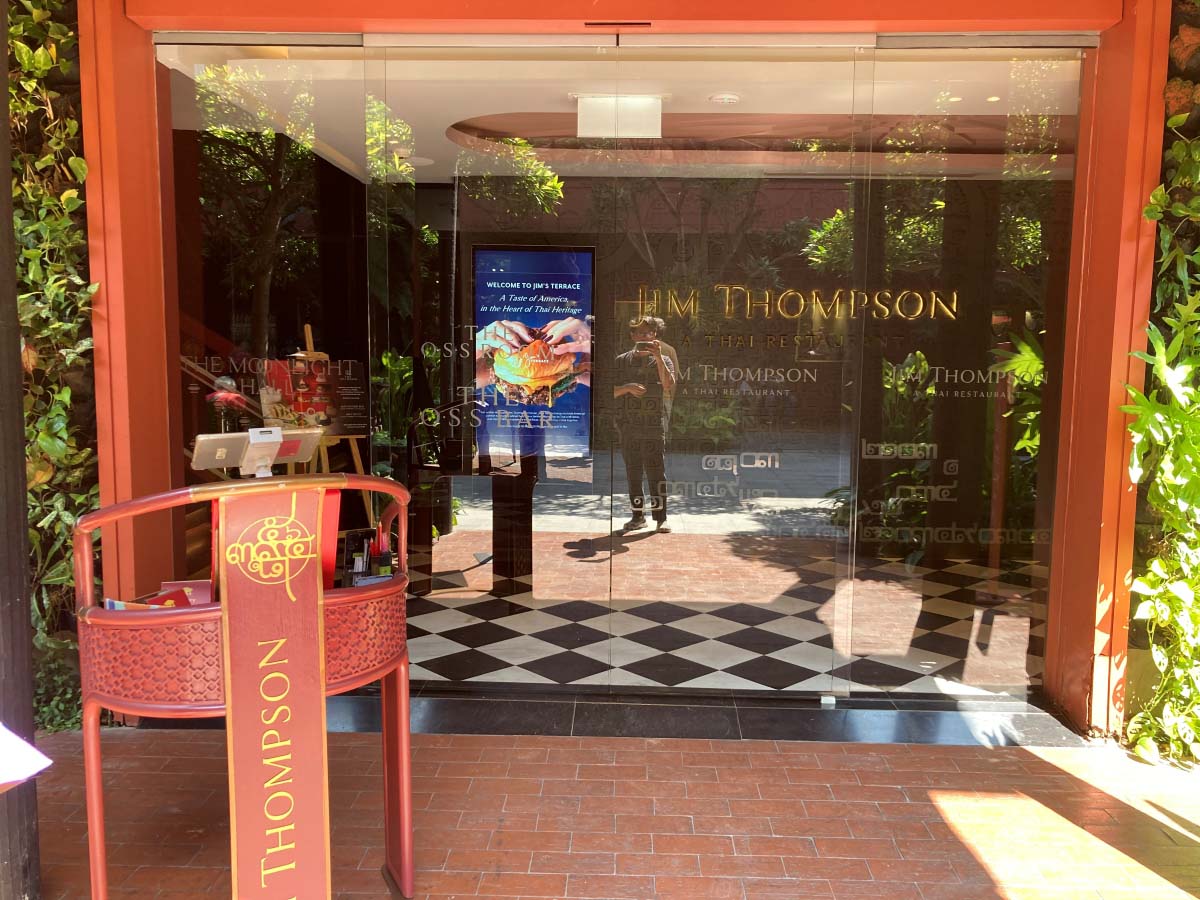 Entrance to the restaurant.