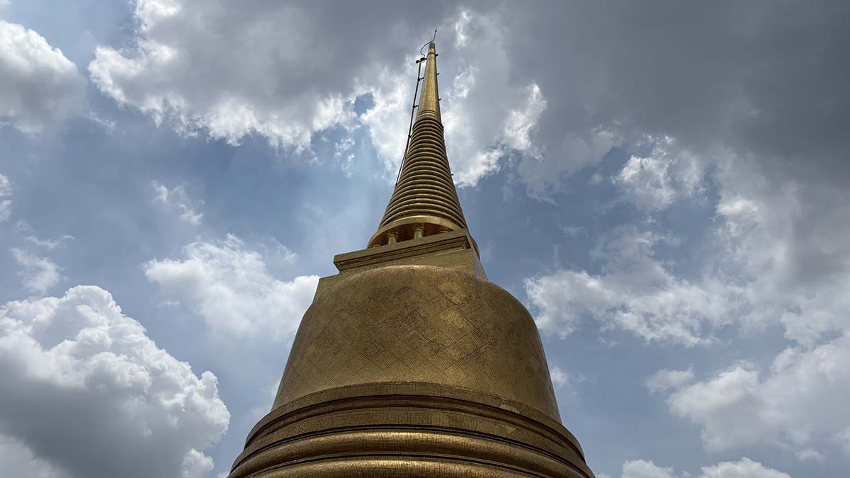 Golden Chedi at the top of the Golden Mount.