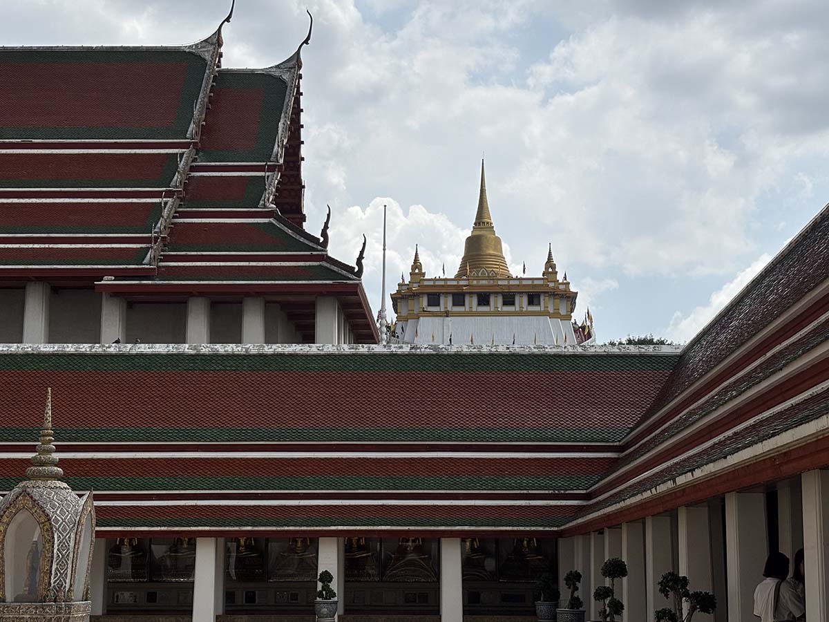 Wat Saket and the view of the Golden Mount.